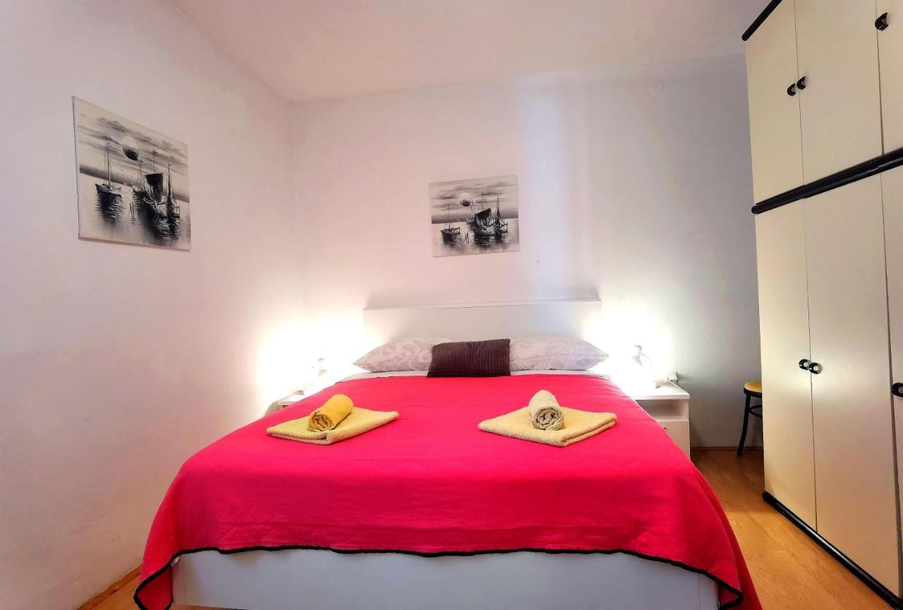 Apartments & Rooms Milena Vodice Extérieur photo