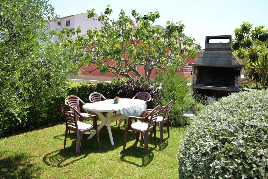 Apartments & Rooms Milena Vodice Extérieur photo