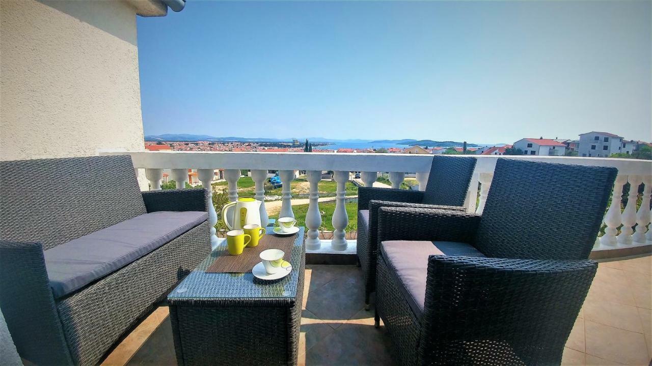 Apartments & Rooms Milena Vodice Extérieur photo