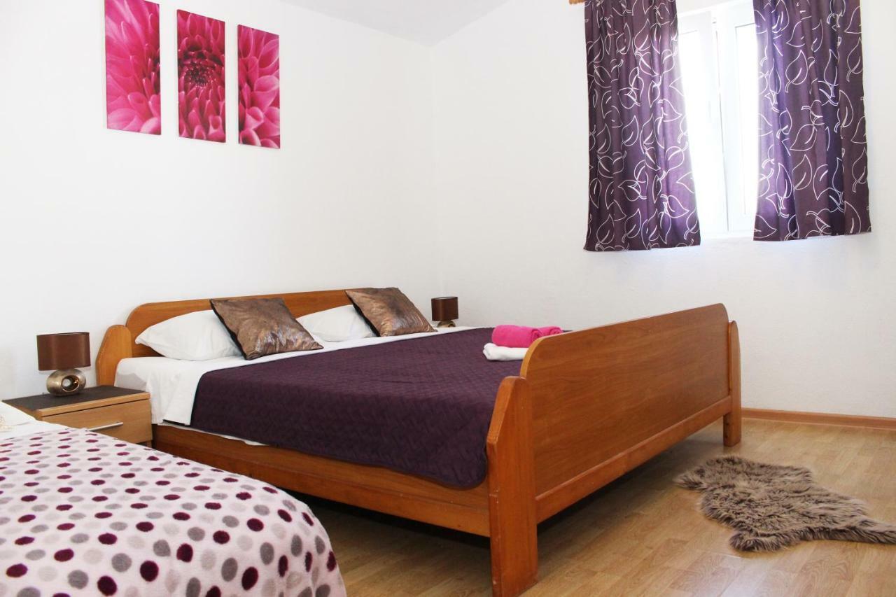 Apartments & Rooms Milena Vodice Extérieur photo